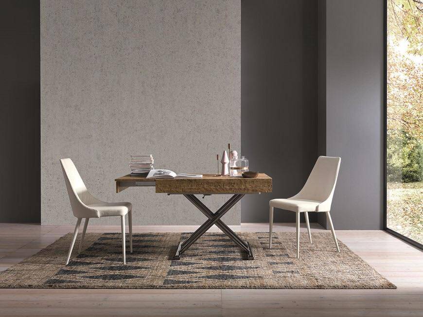 Boxy small raising coffee to dining table 