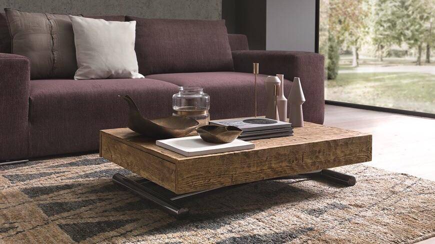 Boxy Small transforming coffee table 