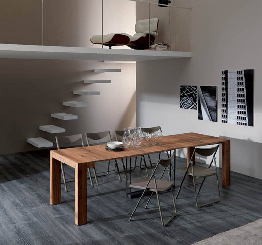 A4 expandable console